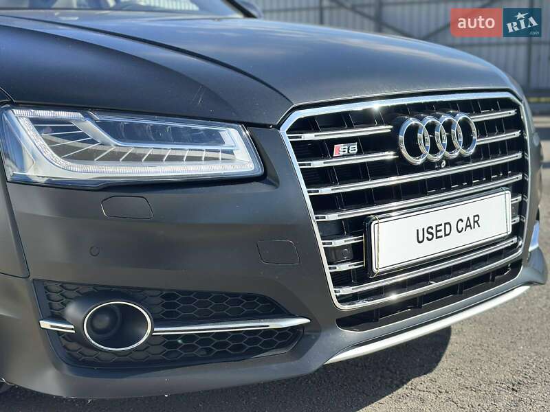 Седан Audi A8 2015 в Полтаве