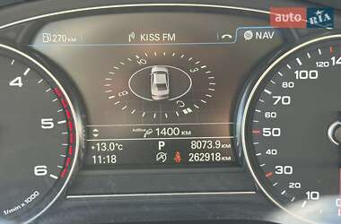 Седан Audi A8 2015 в 