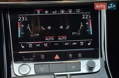 Седан Audi A8 2018 в 