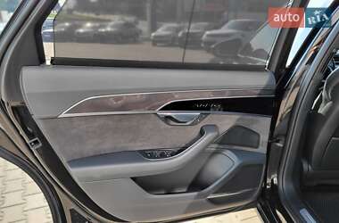 Седан Audi A8 2018 в 