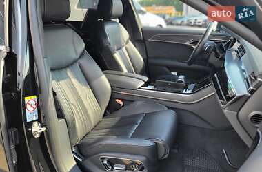 Седан Audi A8 2018 в 
