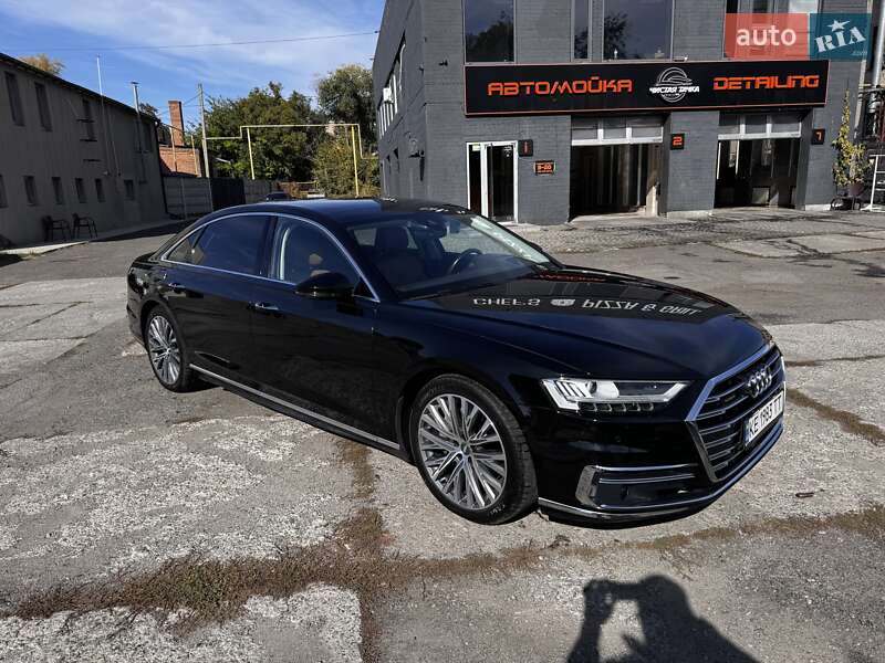 Седан Audi A8 2018 в Днепре фото Седан Audi A8 2018 в Днепре