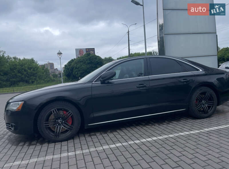 Седан Audi A8 2011 в Хмельницком