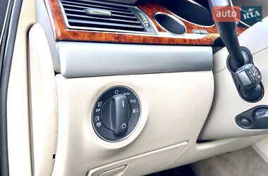 Седан Audi A8 2009 в 