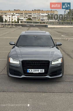 Седан Audi A8 2016 в 