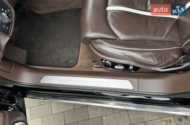 Седан Audi A8 2011 в 
