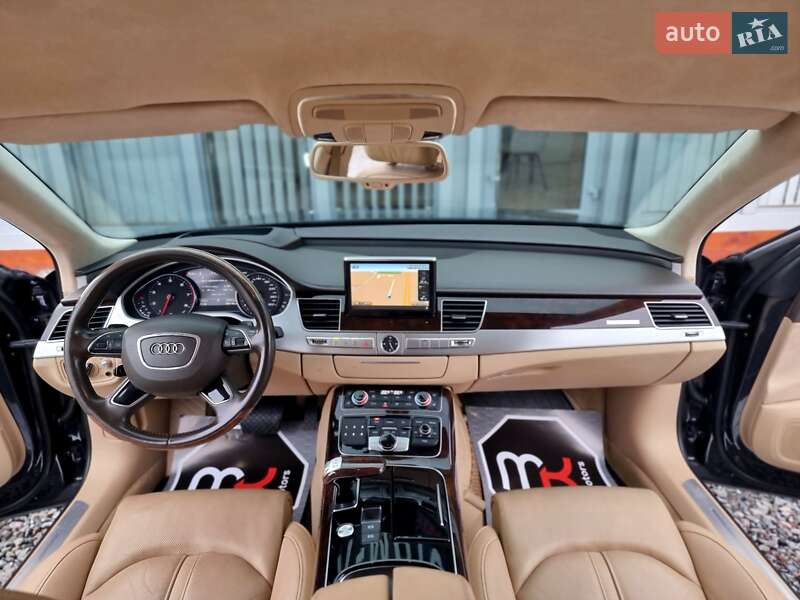 Седан Audi A8 2014 в Києві