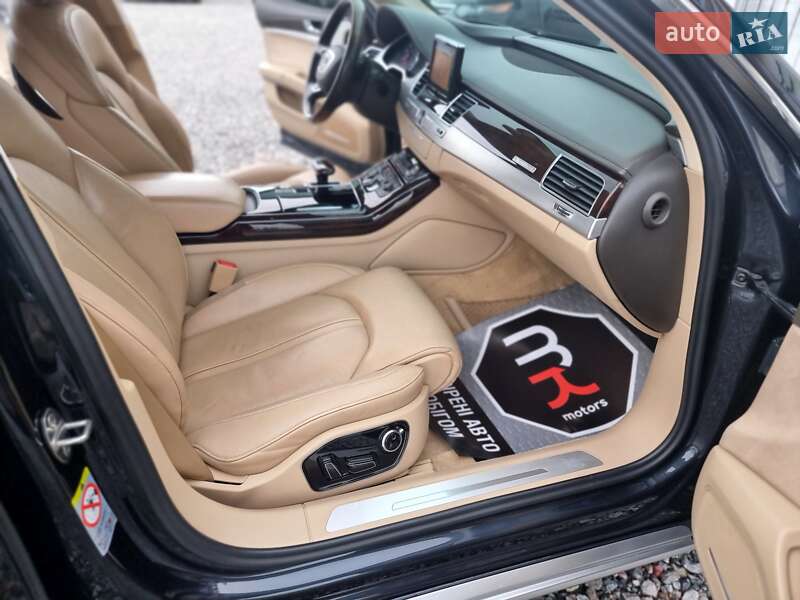 Седан Audi A8 2014 в Києві