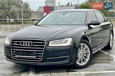 Седан Audi A8 2014 в Києві