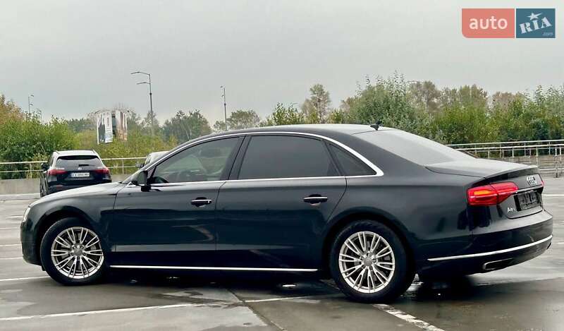 Седан Audi A8 2014 в Киеве