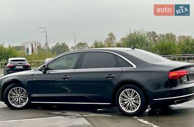 Седан Audi A8 2014 в 