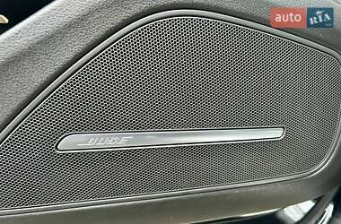 Седан Audi A8 2014 в 