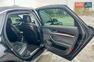 Седан Audi A8 2014 в 