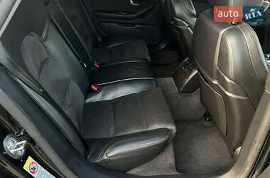 Седан Audi A8 2005 в 
