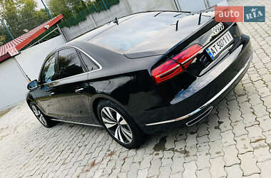 Седан Audi A8 2014 в 