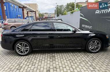Седан Audi A8 2017 в 