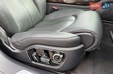 Седан Audi A8 2017 в 