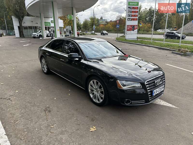 Седан Audi A8 2013 в Киеве