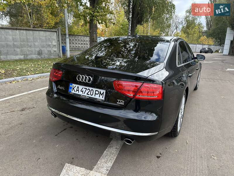 Седан Audi A8 2013 в Киеве
