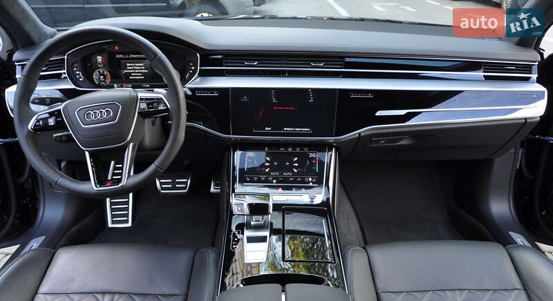 Седан Audi A8 2023 в Одессе