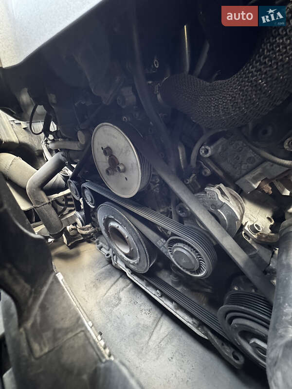 Седан Audi A8 2014 в Запорожье