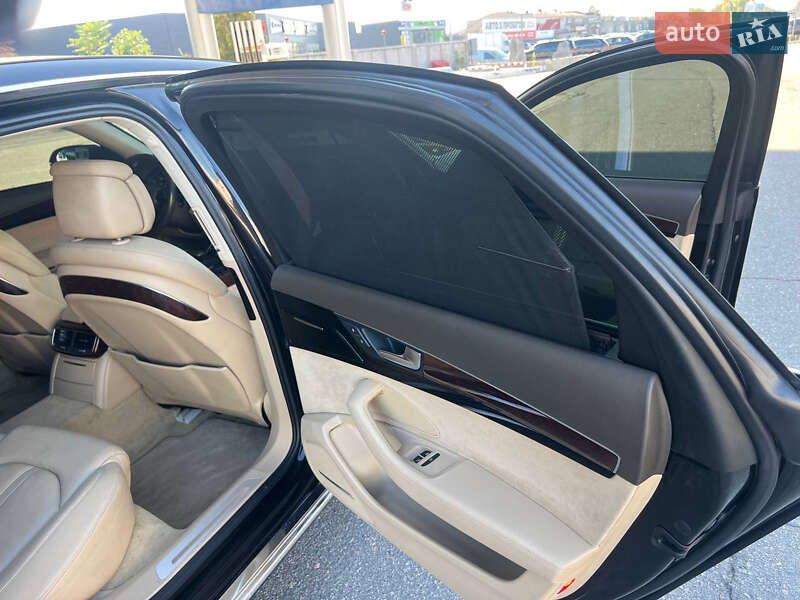 Седан Audi A8 2013 в Харькове