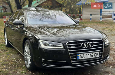 Седан Audi A8 2017 в 