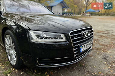 Седан Audi A8 2017 в 