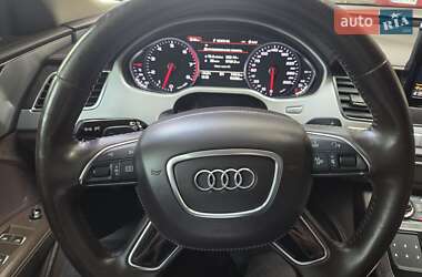 Седан Audi A8 2013 в 