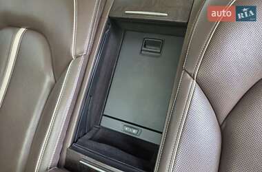 Седан Audi A8 2013 в 