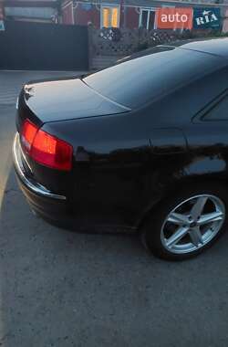 Седан Audi A8 2007 в 