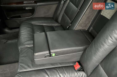 Седан Audi A8 2001 в 