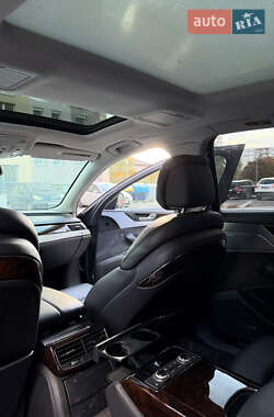 Седан Audi A8 2014 в 