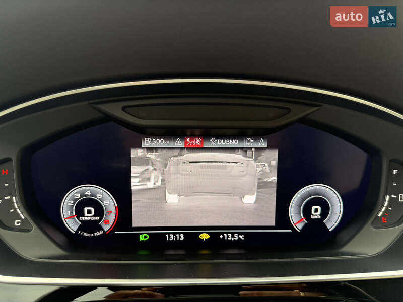 Седан Audi A8 2018 в Ровно