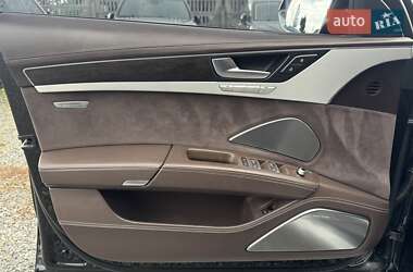 Седан Audi A8 2012 в 