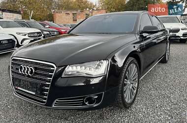 Седан Audi A8 2012 в 