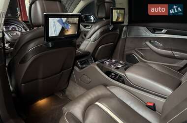 Седан Audi A8 2012 в 