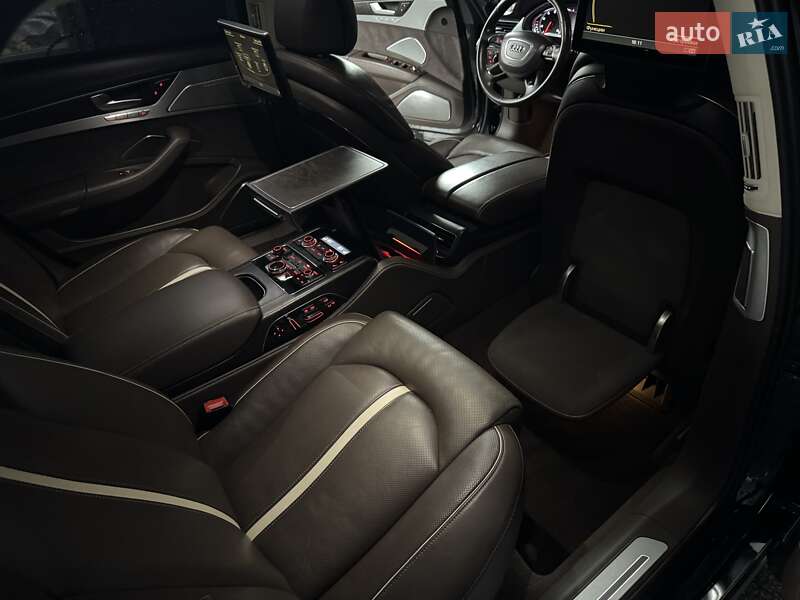 Седан Audi A8 2012 в Тернополе фото 32 Седан Audi A8 2012 в Тернополе