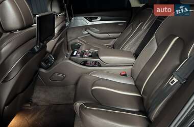Седан Audi A8 2012 в 