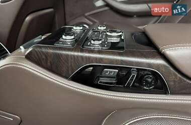 Седан Audi A8 2012 в 
