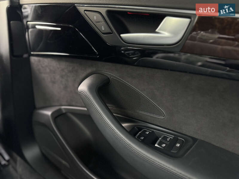 Седан Audi A8 2014 в Києві фото 32 Седан Audi A8 2014 в Києві