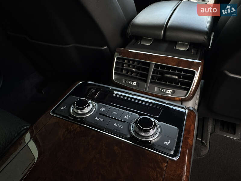 Седан Audi A8 2014 в Бердичеве