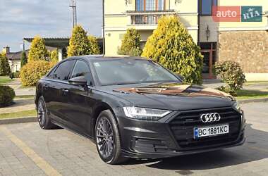 Седан Audi A8 2021 в Львові