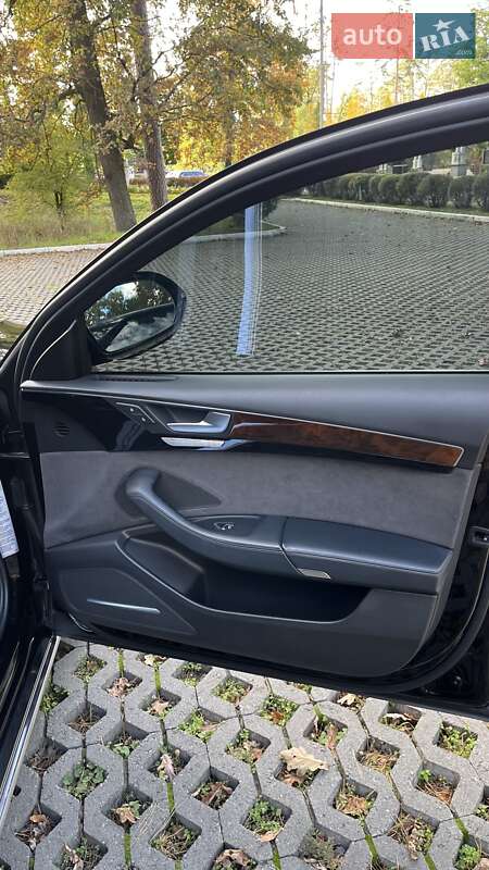 Седан Audi A8 2015 в Бучі фото 25 Седан Audi A8 2015 в Бучі