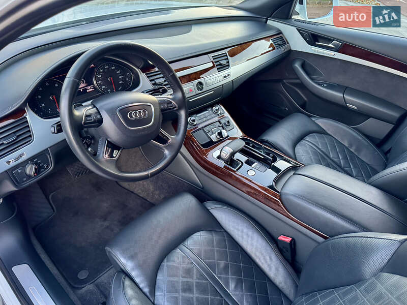 Седан Audi A8 2013 в Києві фото 12 Седан Audi A8 2013 в Києві