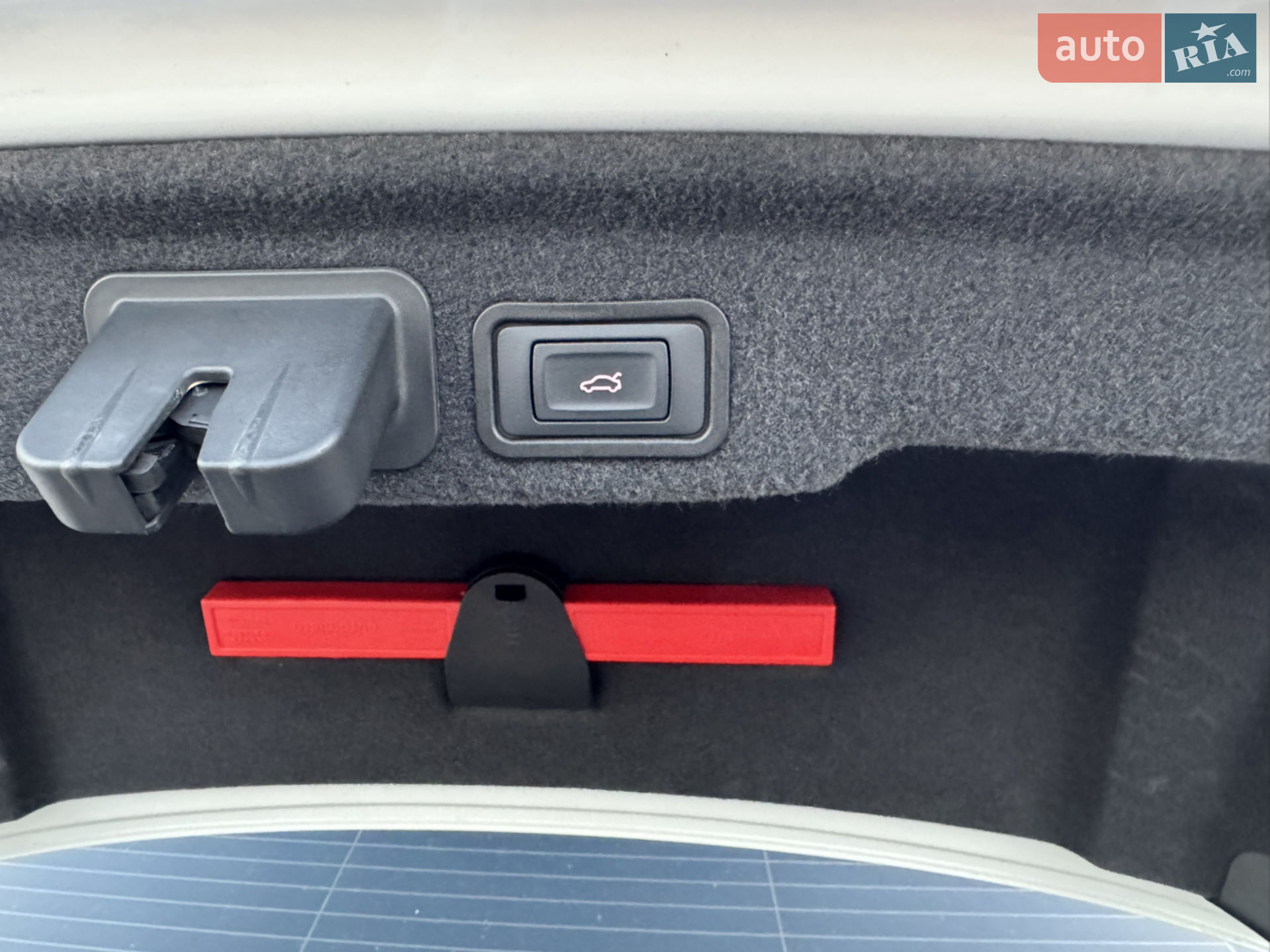 2013 Audi A8 - мініатюра 20