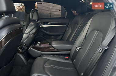 Седан Audi A8 2013 в Одессе