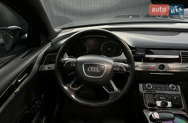 Седан Audi A8 2013 в Одессе