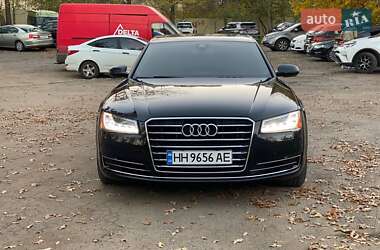 Седан Audi A8 2015 в Одессе