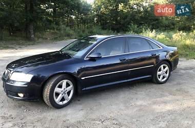 Седан Audi A8 2004 в Буче